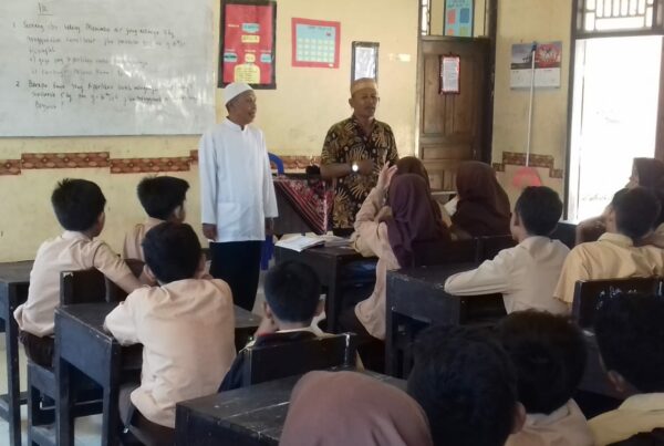 Sosialisasi P4GN di SMPN 4 Seteluk Sosialisasi P4GN di SMPN 4 Seteluk