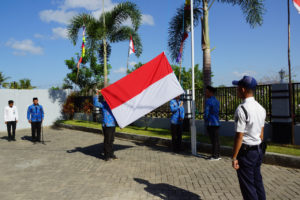 Upacara Bendera Memperingati Hari Pahlawan Tahun 2019 di BNNK Sumbawa Barat