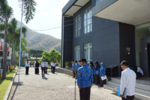Upacara Bendera Memperingati Hari Pahlawan Tahun 2019 di BNNK Sumbawa Barat