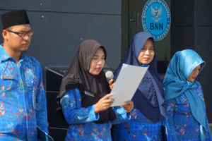 Upacara Bendera Memperingati Hari Pahlawan Tahun 2019 di BNNK Sumbawa Barat
